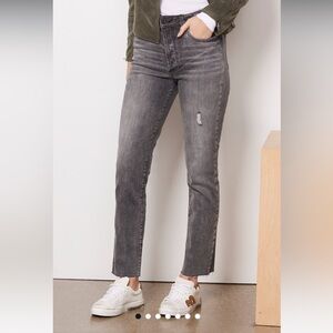 Kut from the Kloth Rosa High Rise Staight Jean size 4L